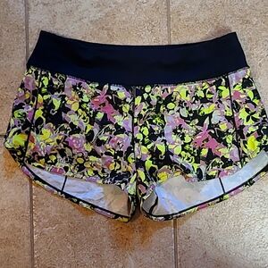 Size 10 lululemon speed shorts 4"